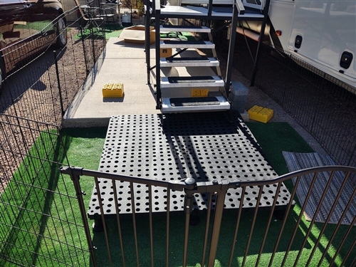 Travel Easy Decks 180408 Large Portable RV Patio Deck Kit